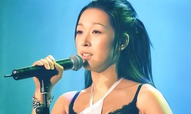 老爸过端午！这哪是父女说是兄妹我都信麻将胡了app53岁歌手孙悦陪83岁(图2)